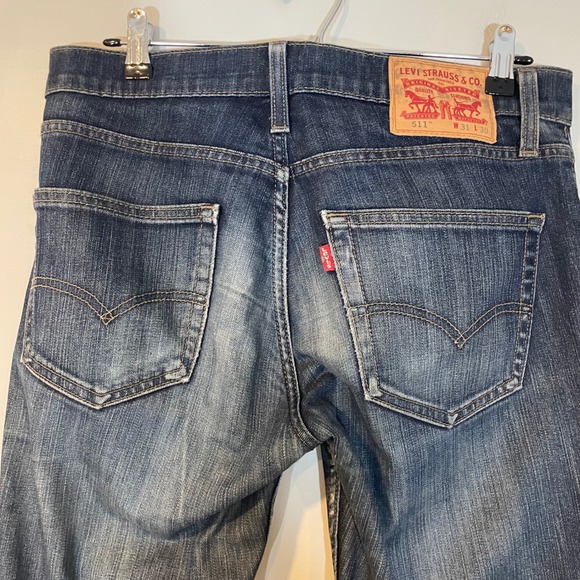 Levis 511 Slim Fit Mens Jeans Dark Wash Denim 31x30 Whiskering Straight Leg - Picture 6 of 8